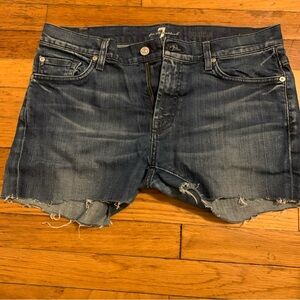 7 For All Mankind bootcut Cut Off Raw Hem Denim Jean Shorts Size 32